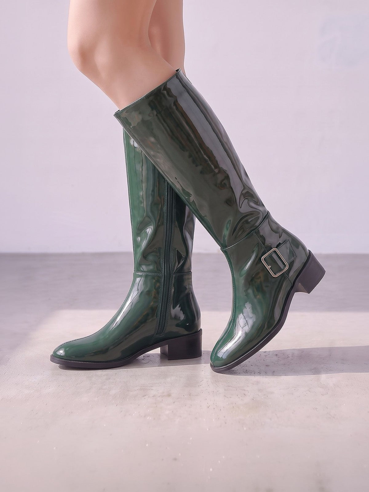 Bottes Cavalières Vernies Femme à Boucle