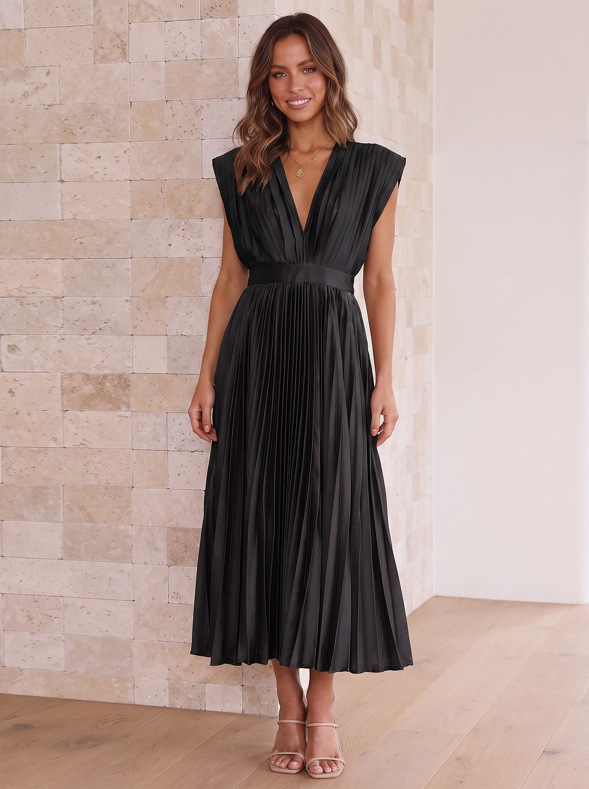 Robe Cocktail Plissée à Col V Femme