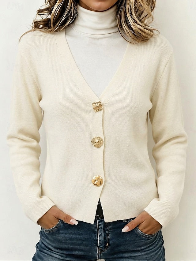 Cardigan med guldknapper i fin strik