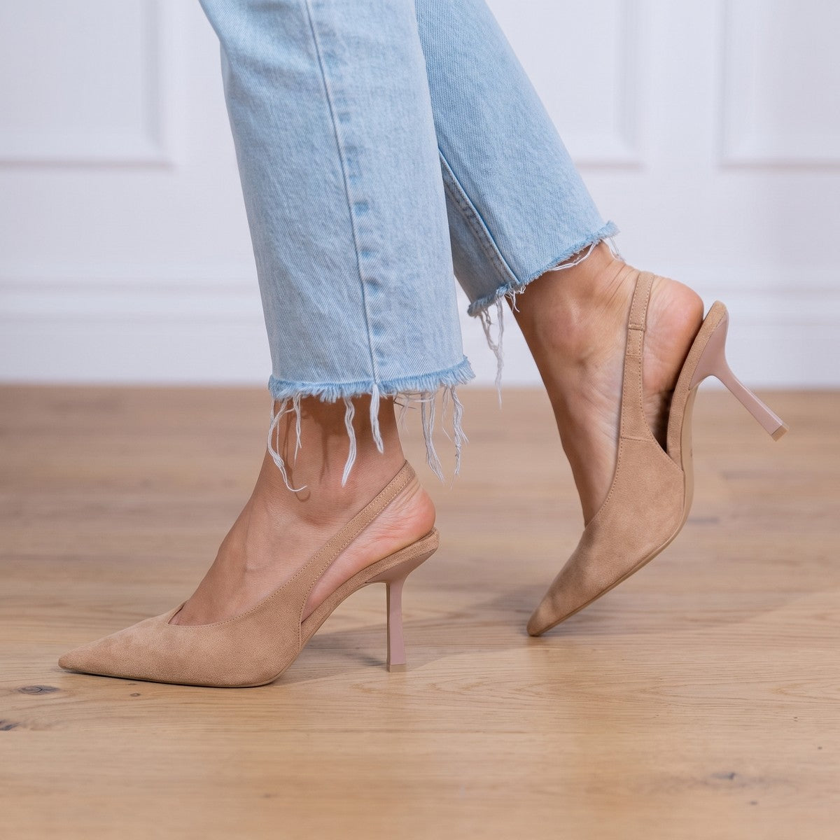 Escarpins Slingback Femme à Bout Pointu