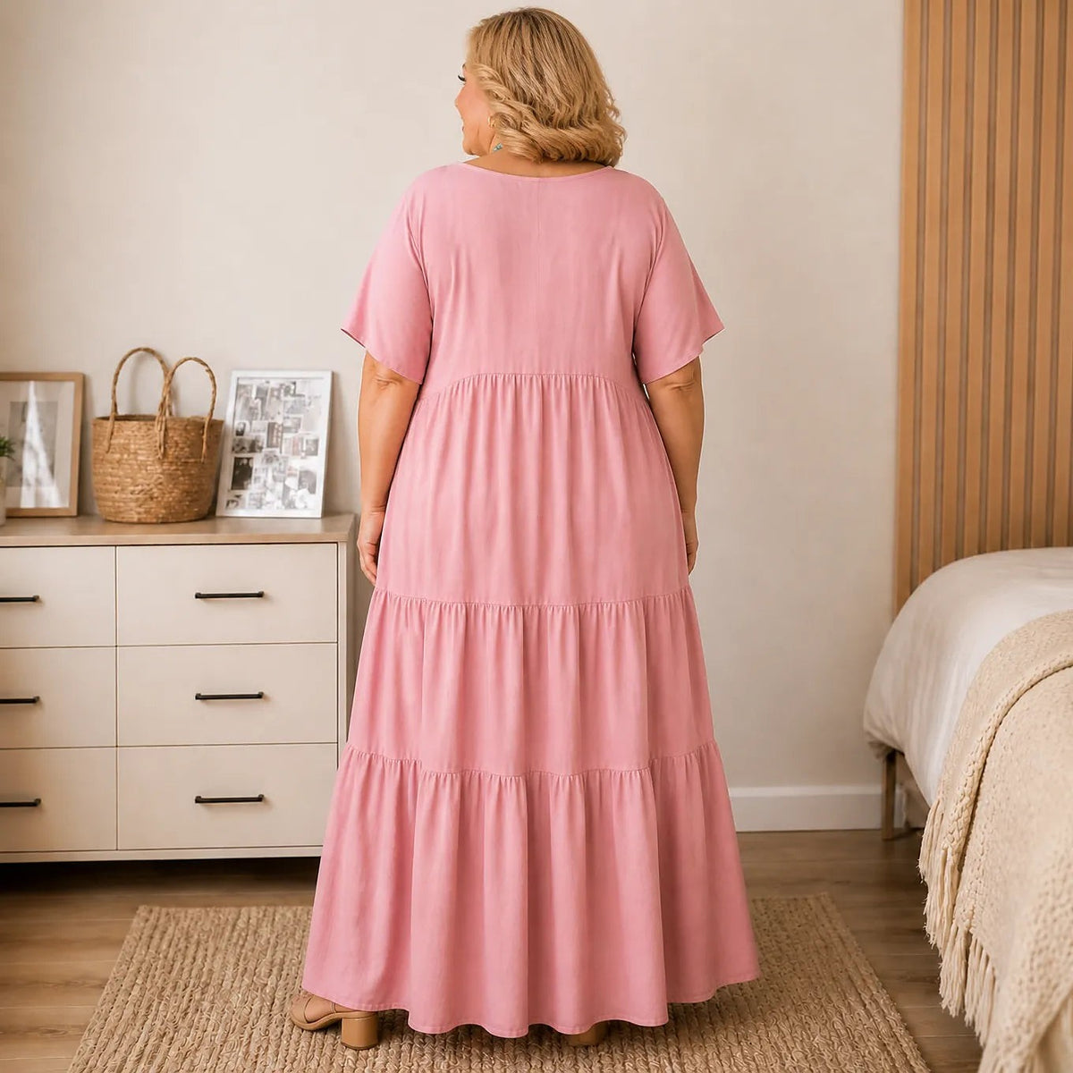Robe Longue Col V à Manches Courtes