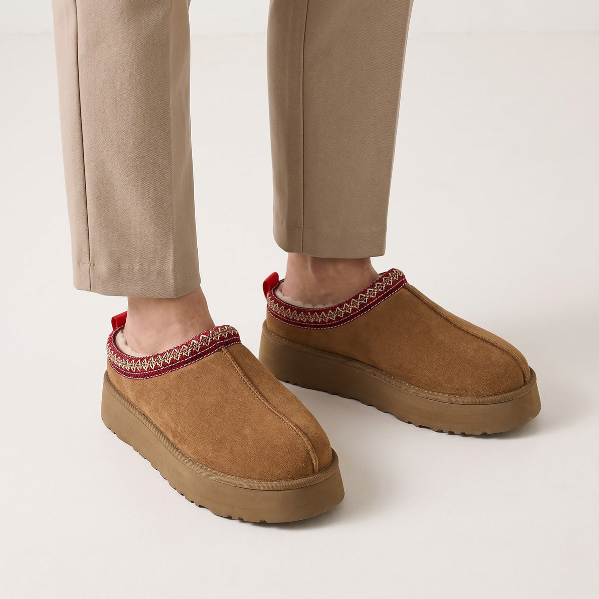 Mules Fourrées Plateforme Femme à Broderie