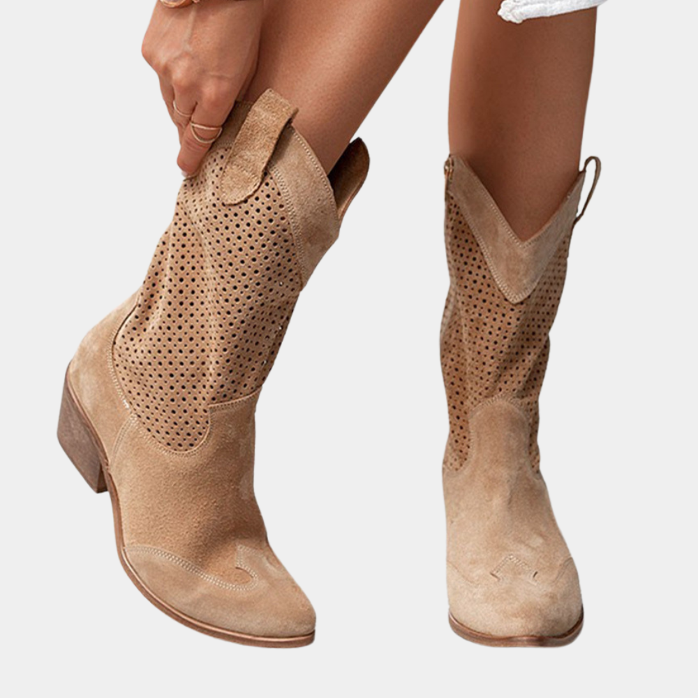 https://cdn.shopify.com/s/files/1/0823/9864/2401/files/C4534-Claury-brown.png?v=1776266775