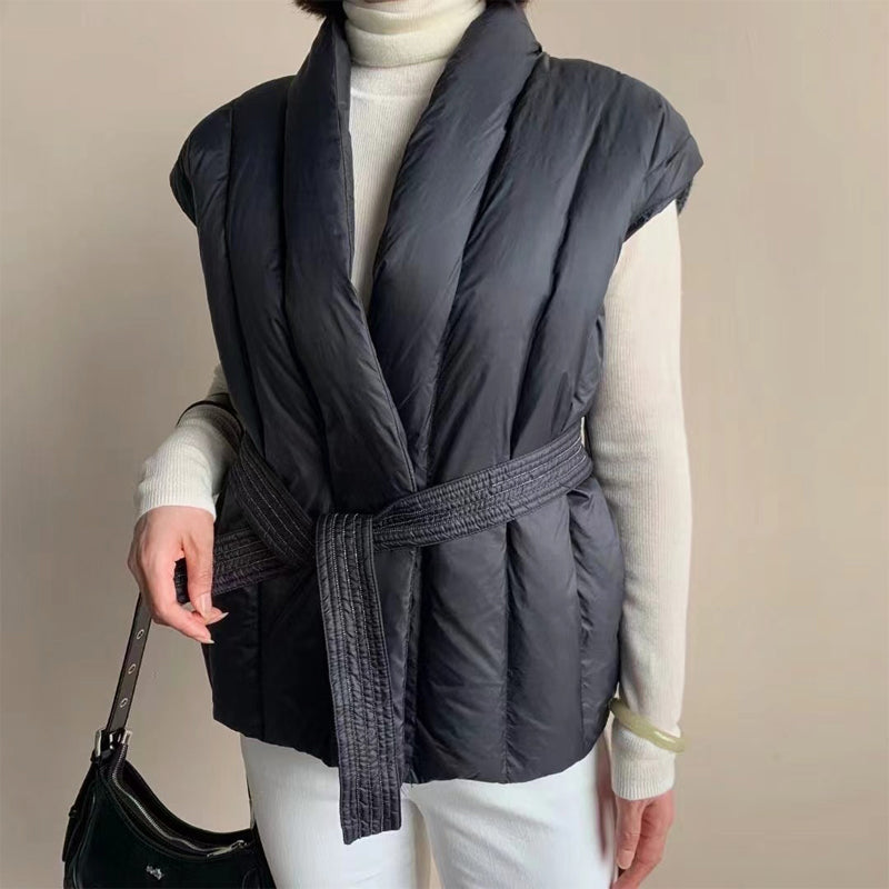 https://cdn.shopify.com/s/files/1/0823/9864/2401/files/MarveilFurCollaredAviatorJacket4_6bbd4133-d59c-4918-8266-1cc77c941ac4.jpg?v=1776267012