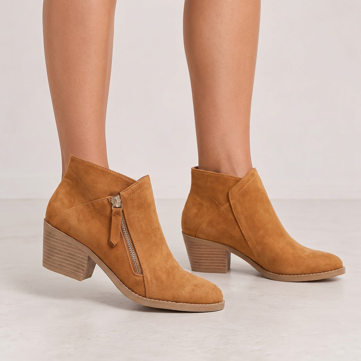 Bottines Zippées Femme à Talon Carré