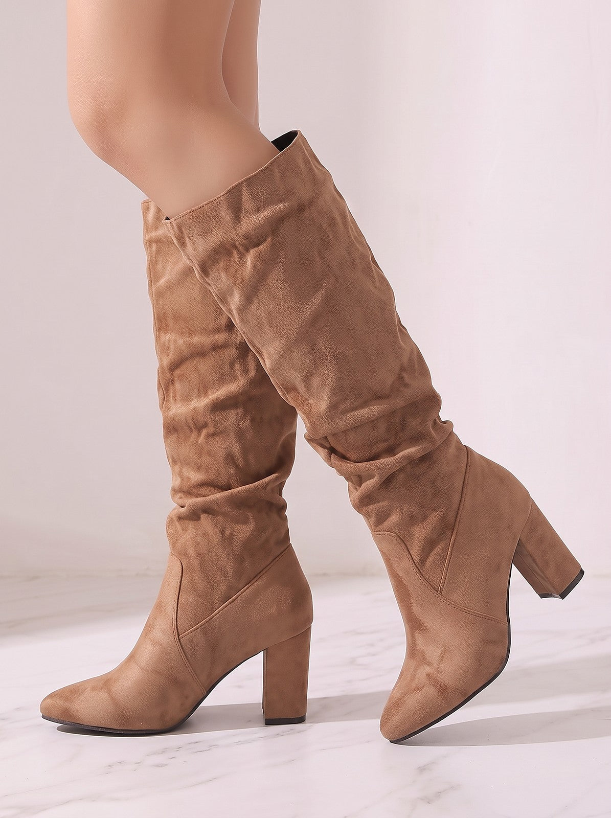 Bottes Effet Daim Femme à Talon Carré